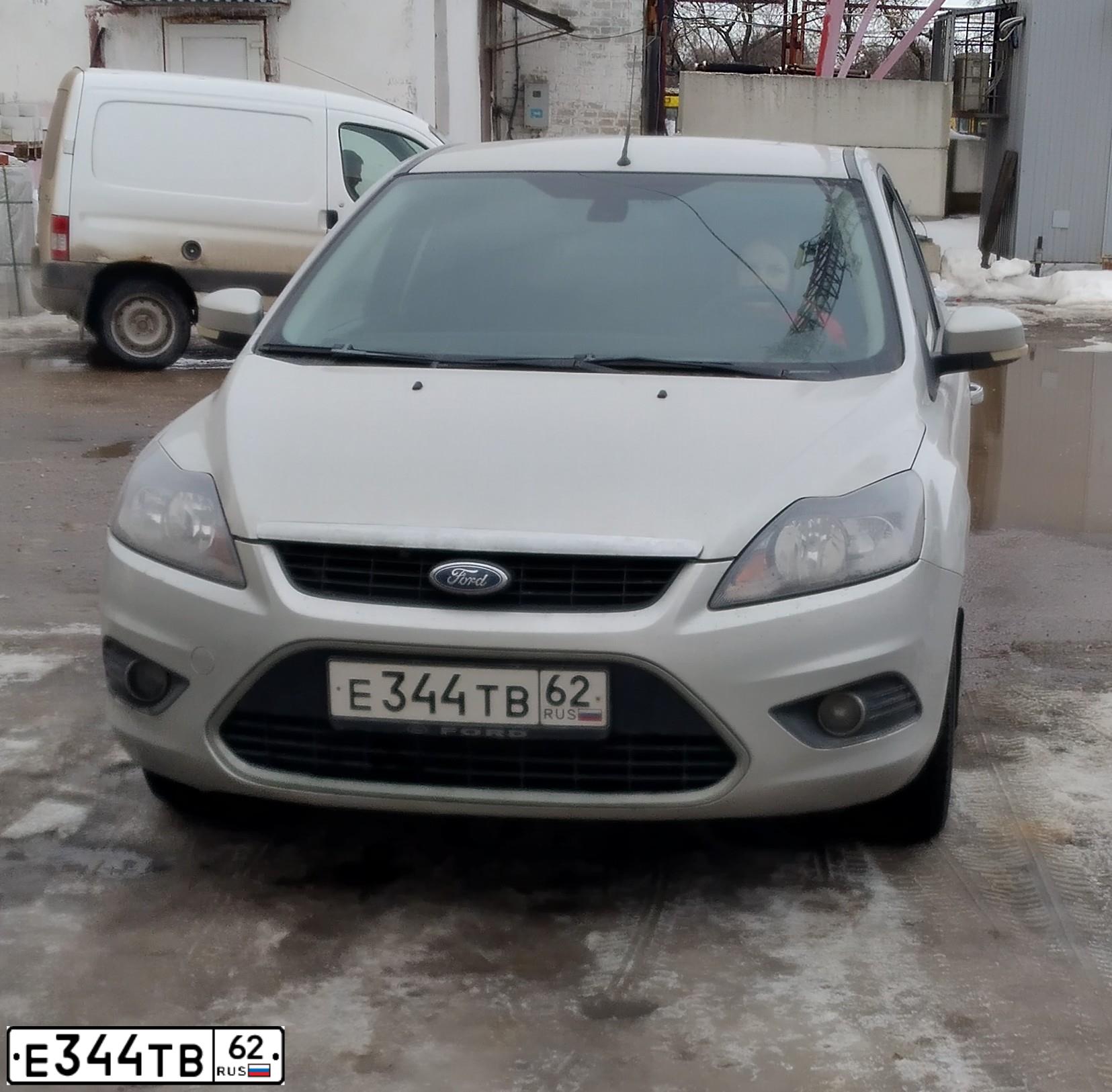 Фото автомобиля FORD FOCUS, 2009 — госномер Е344ТВ62. Цвет: СЕРЕБРИСТЫЙ
