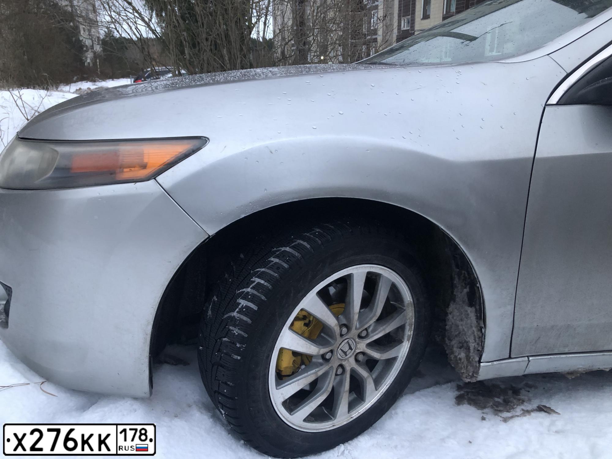 Фото автомобиля HONDA ACCORD, 2008 — госномер В247ЕК147. Цвет: СЕРЕБРИСТЫЙ