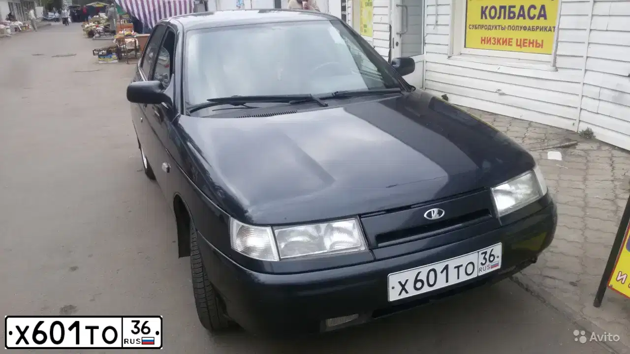 Фото автомобиля LADA 2112, 2005 — госномер Х977КТ180. Цвет: ГРАФИТОВЫЙ МЕТАЛЛИК