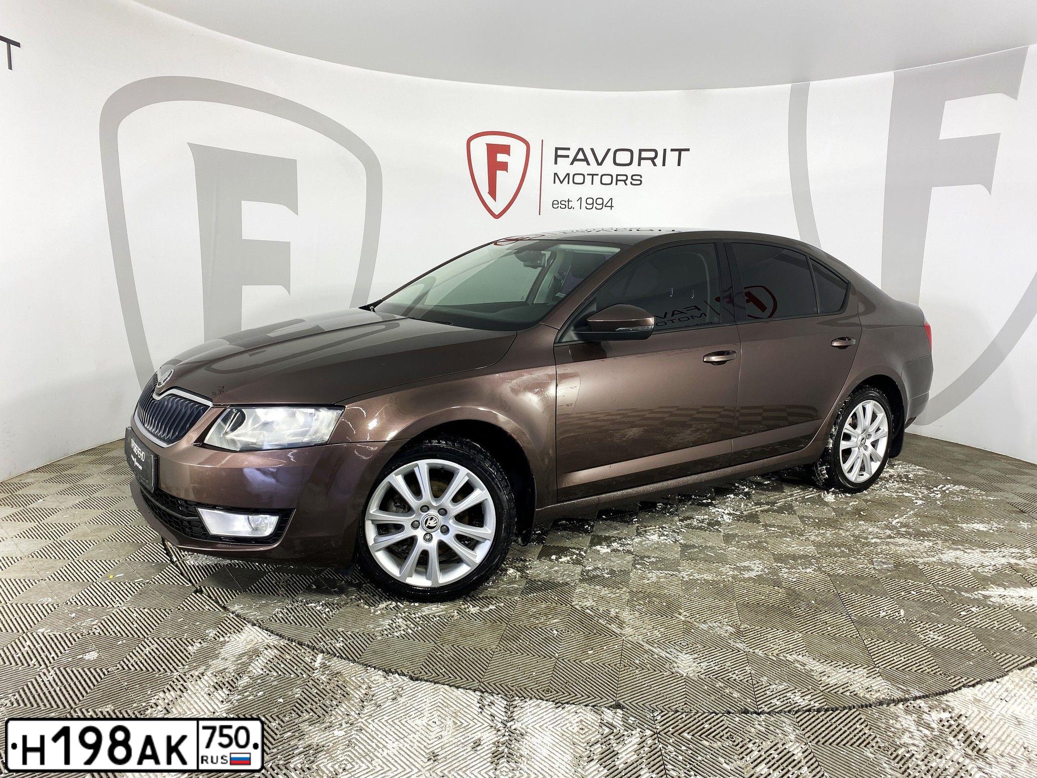 Фото автомобиля SKODA OCTAVIA, 2013 — госномер Х155СН750. Цвет: Коричневый