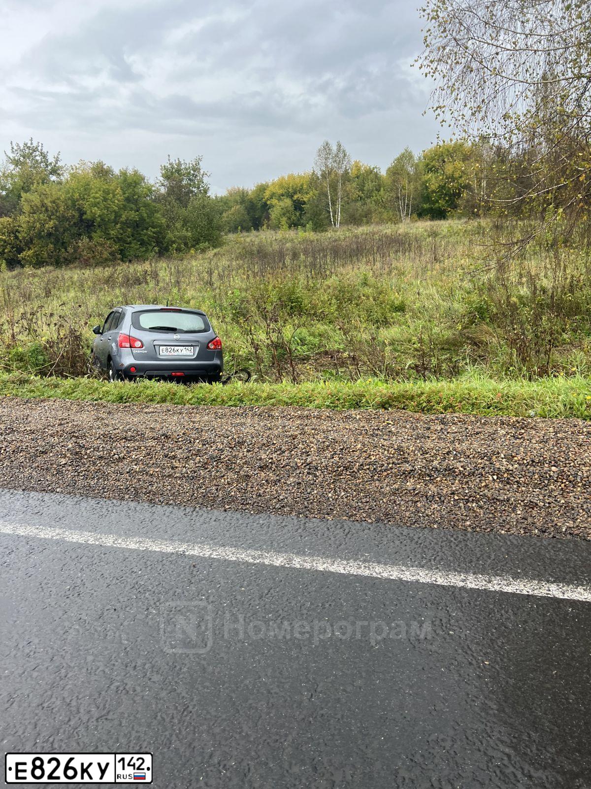 Фото автомобиля NISSAN QASHQAI, 2007 — госномер Т268ОН142