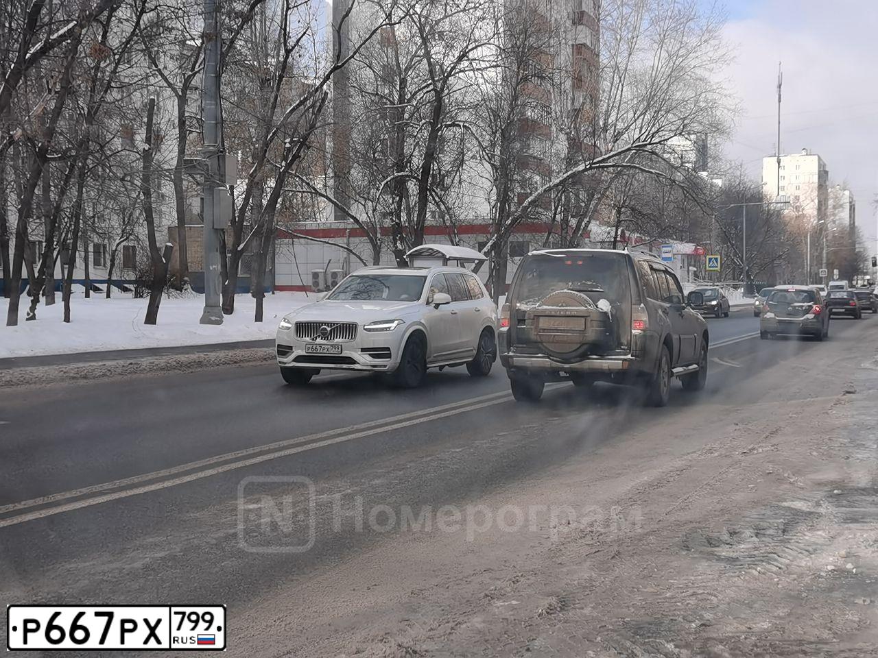 Фото автомобиля КАДИЛЛАК ESCALADE ESV, 2019 — госномер К168РТ797. Цвет: Темно-синий