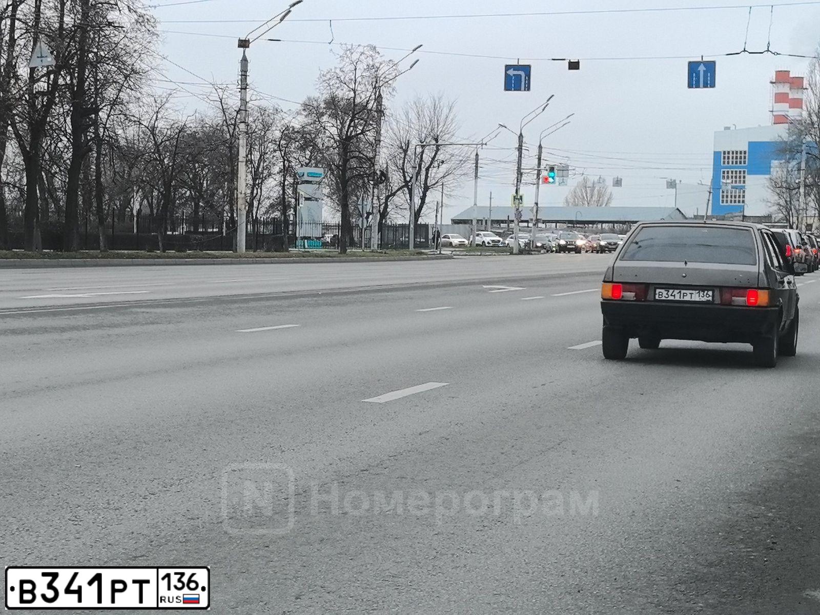 Фото автомобиля LADA 2109 SAMARA, 2001 — госномер В341РТ136. Цвет: СЕРЕБРИСТО-ЗЕЛЕНЫЙ