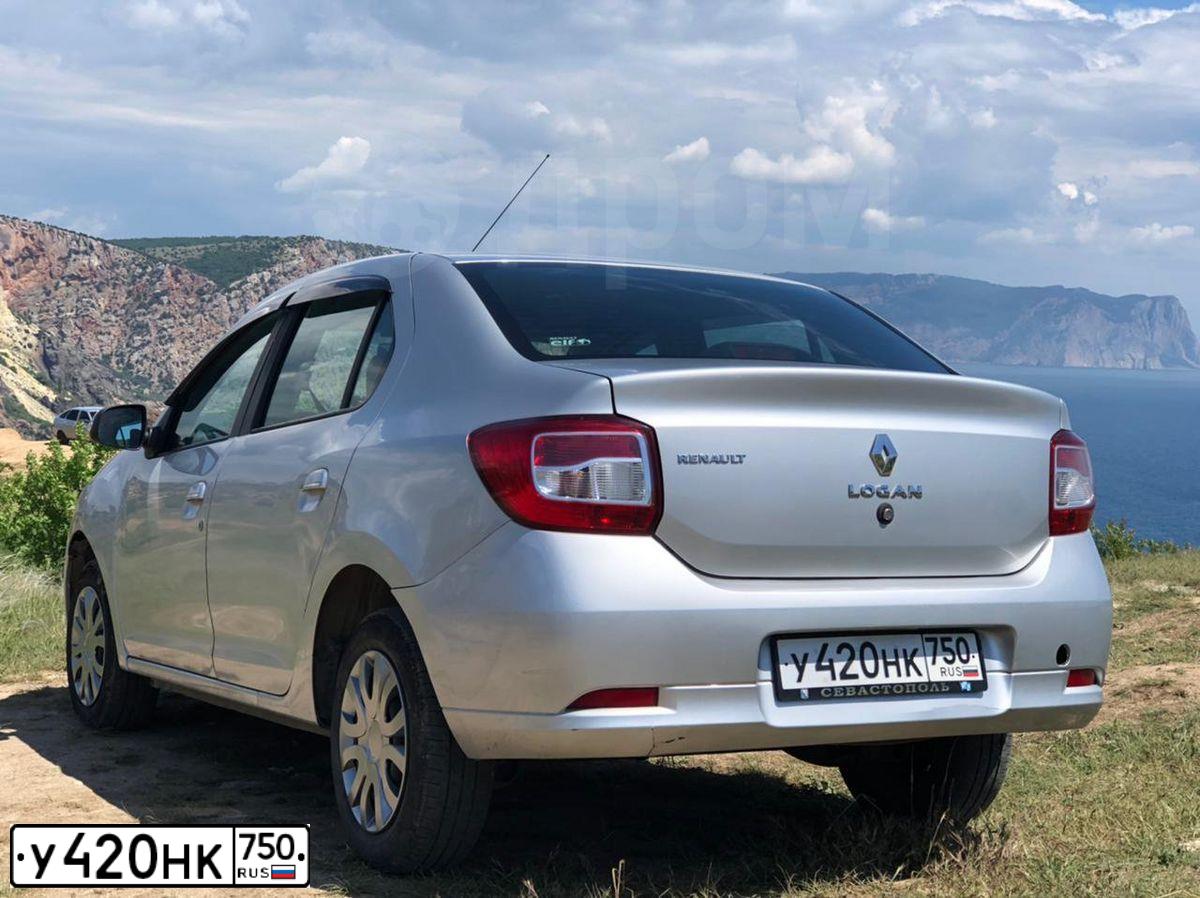 Фото автомобиля RENAULT LOGAN, 2013 — госномер М359МН82. Цвет: СЕРЫЙ
