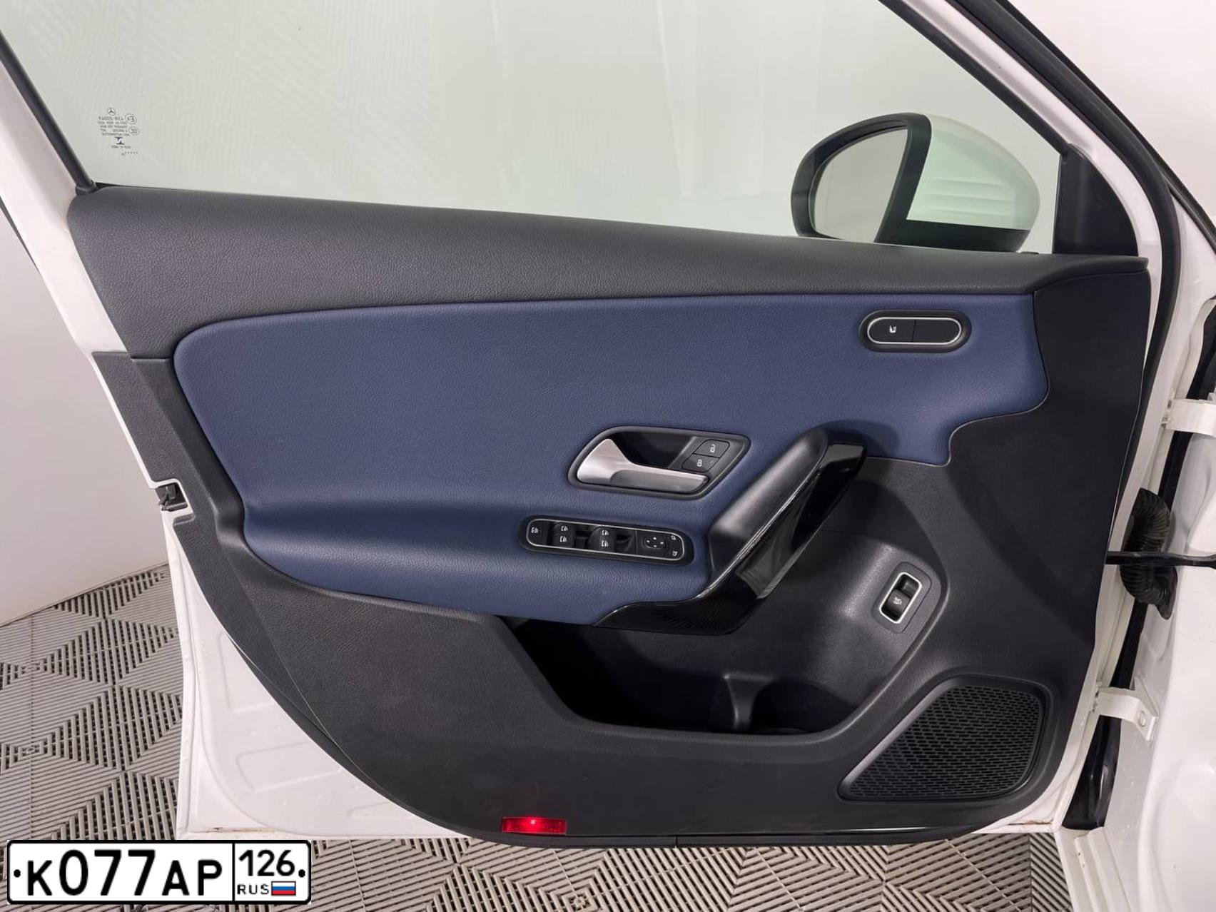 Фото автомобиля SKODA OCTAVIA, 2020 — госномер К077АР126. Цвет: Белый