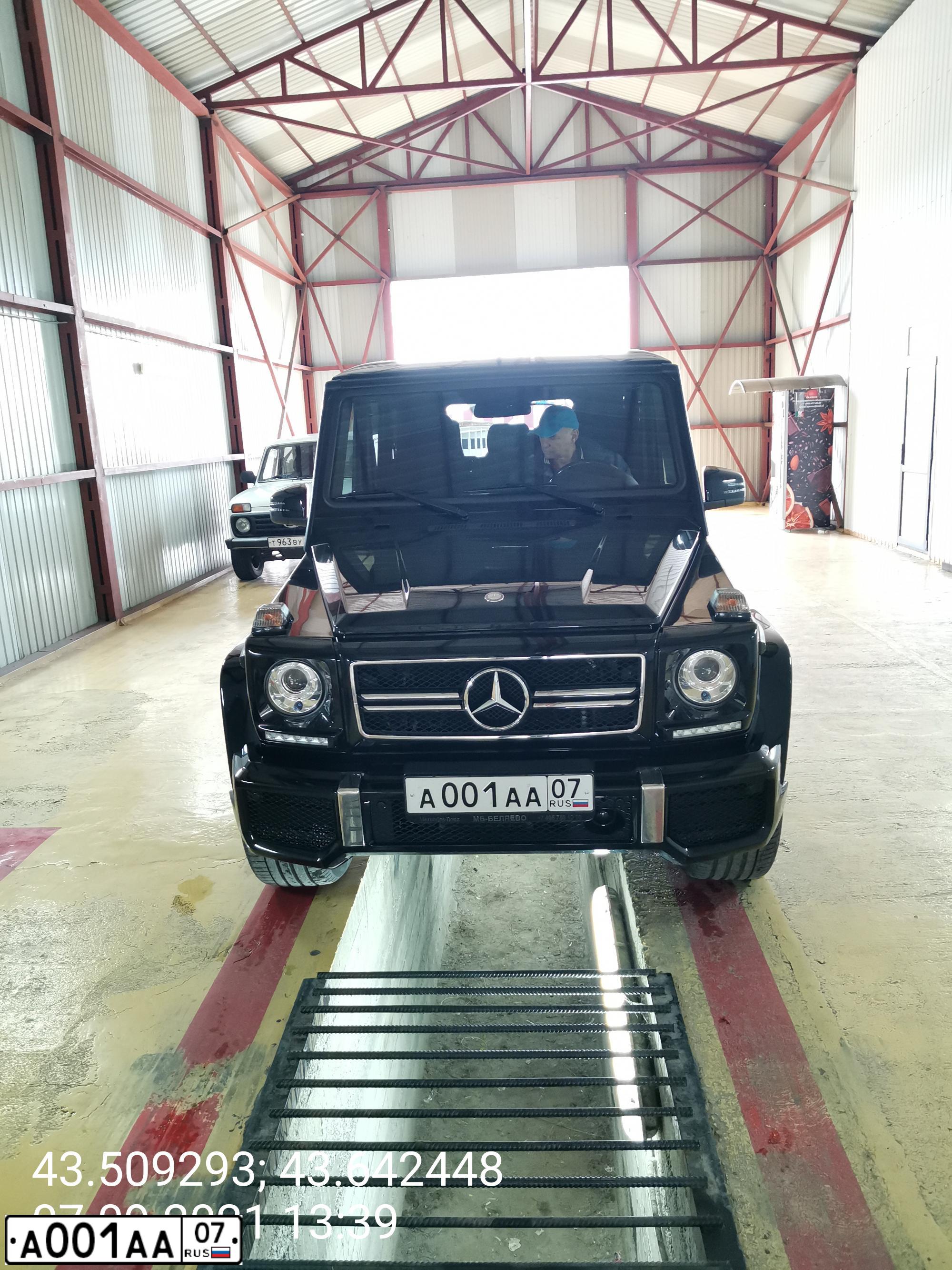 Фото автомобиля GAZ 3110 WOLGA, 2005 — госномер А001АА07. Цвет: СИЛЬВЕР|СВ.СЕРЫЙ