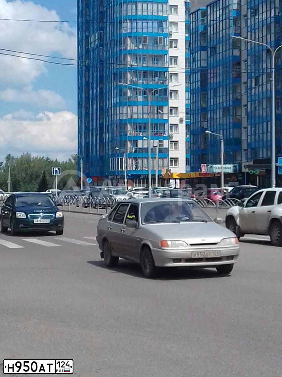 Фото автомобиля LADA 2115 SAMARA, 2010 — госномер Н950АТ124. Цвет: СВЕТЛО-СЕРЕБРИСТЫЙ МЕТАЛЛ