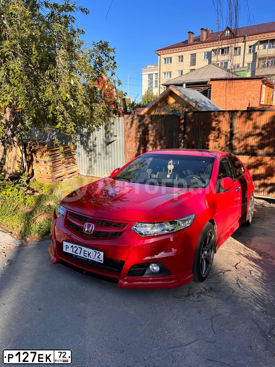 Фото автомобиля HONDA ACCORD, 2008 — госномер Р127ЕК72. Цвет: КРАСНЫЙ