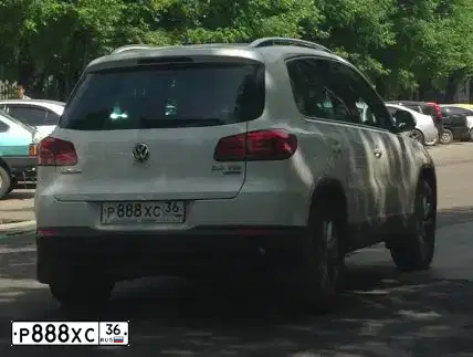 Фото автомобиля MERCEDES GLC-KLASSE, 2018 — госномер Р888ХС36. Цвет: БЕЛЫЙ