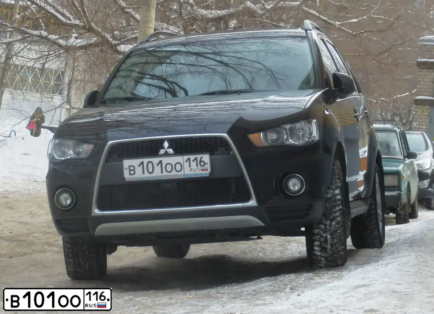 Фото автомобиля MITSUBISHI LANCER, 2008 — госномер С857ТК116. Цвет: СЕРЫЙ