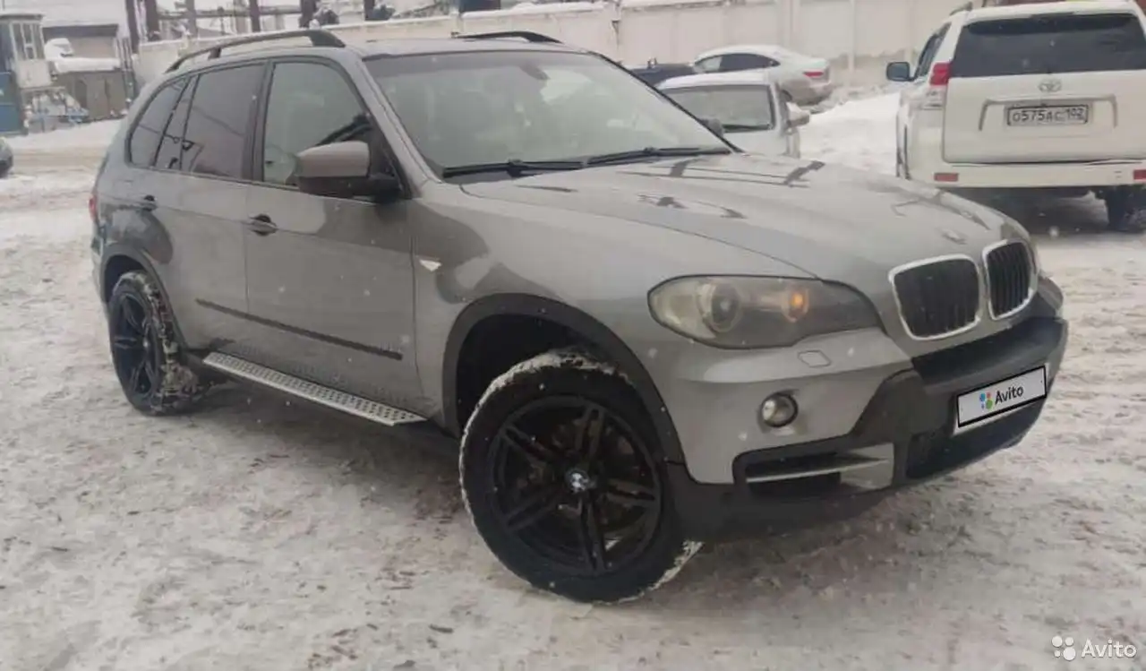 Фото автомобиля LADA 2113 SAMARA, 2008 — госномер У684ТХ57. Цвет: БЕЖЕВО-КОРИЧНЕВЫЙ