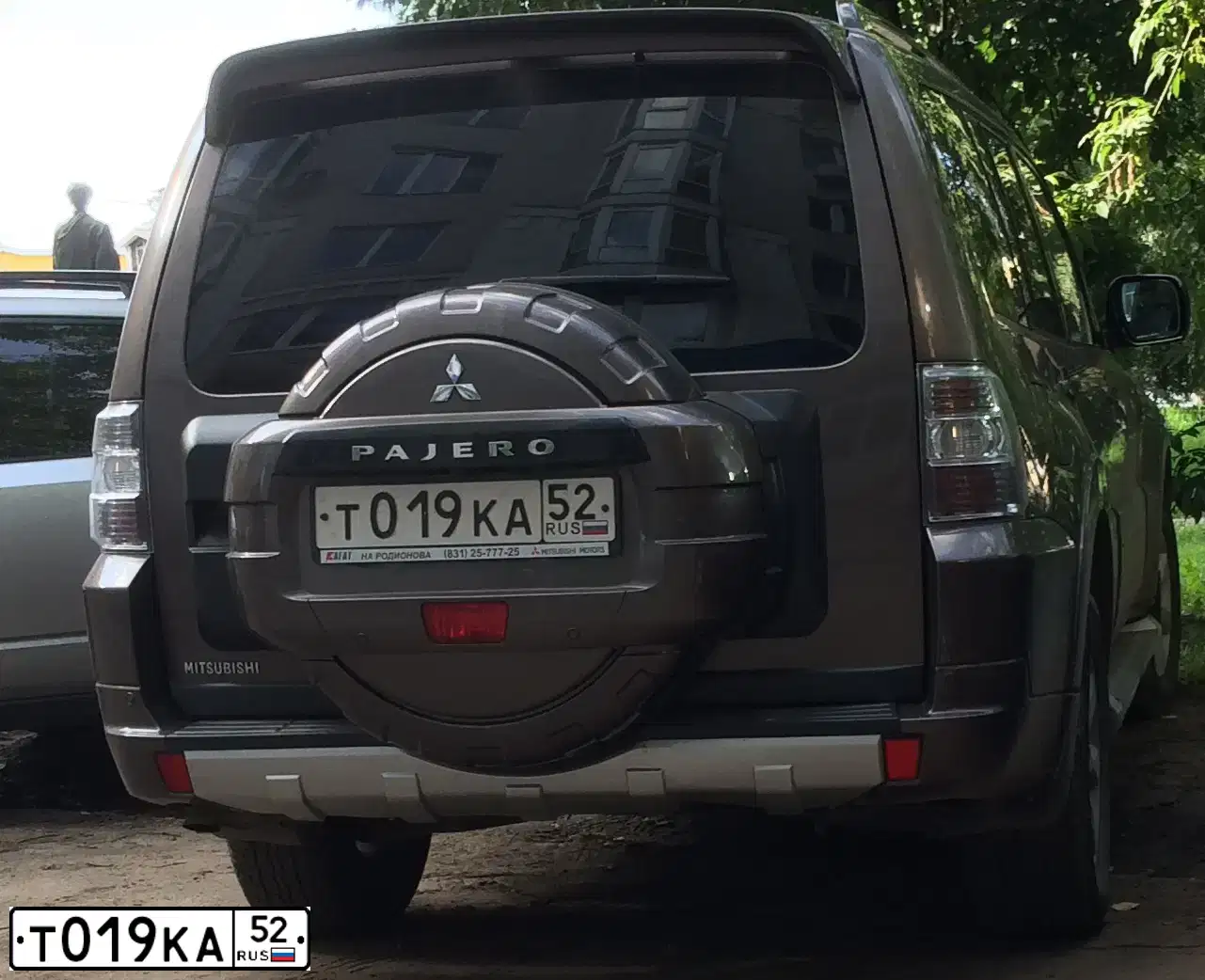 Фото автомобиля ГАЗ 2705, 2002 — госномер Т019КА52. Цвет: ТЕМНО-КРАСНЫЙ