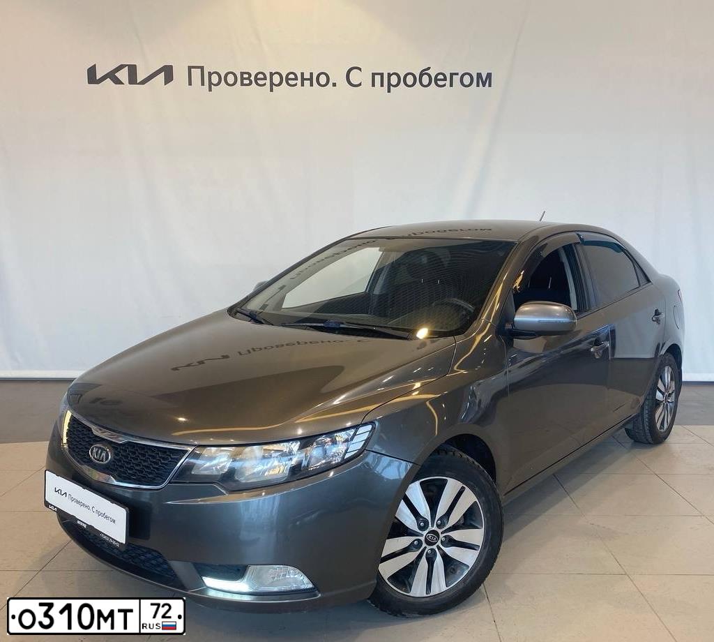 Фото автомобиля KIA CERATO, 2012 — госномер О310МТ72. Цвет: СЕРЫЙ