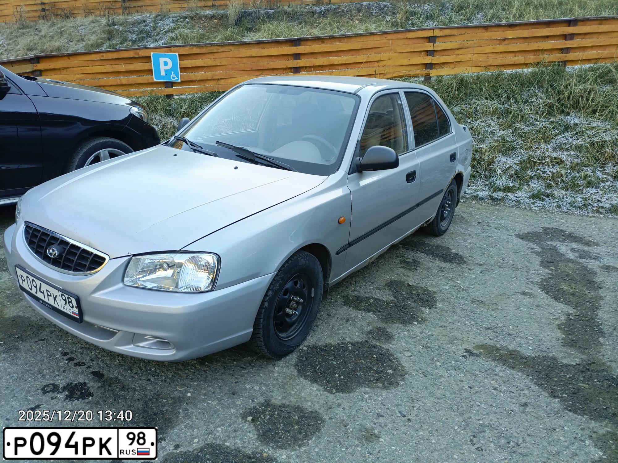 Фото автомобиля LADA 1119 KALINA, 2008 — госномер Х560РХ96. Цвет: СВЕТЛО-СЕРЫЙ