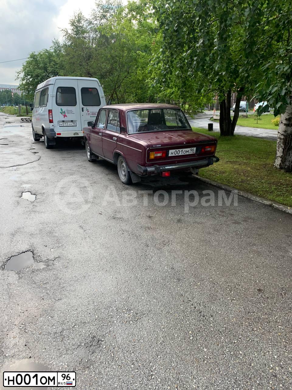 Фото автомобиля TOYOTA CAMRY, 2007 — госномер Н001ОМ96. Цвет: ЧЕРНЫЙ