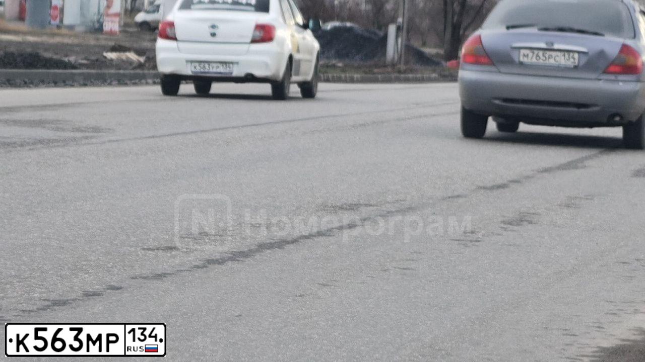 Фото автомобиля KIA CERATO, 2021 — госномер Р416ММ82. Цвет: СЕРЫЙ