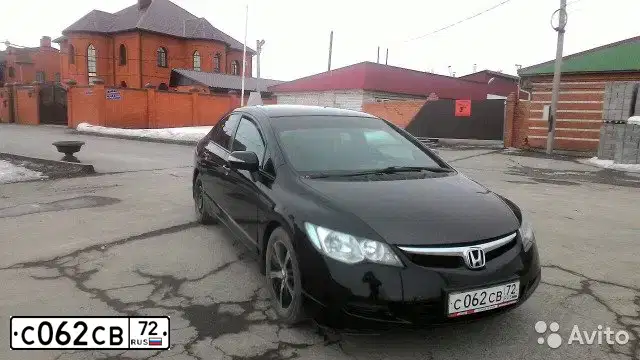 Фото автомобиля HONDA CIVIC, 2008 — госномер С062СВ72. Цвет: ЧЕРНЫЙ