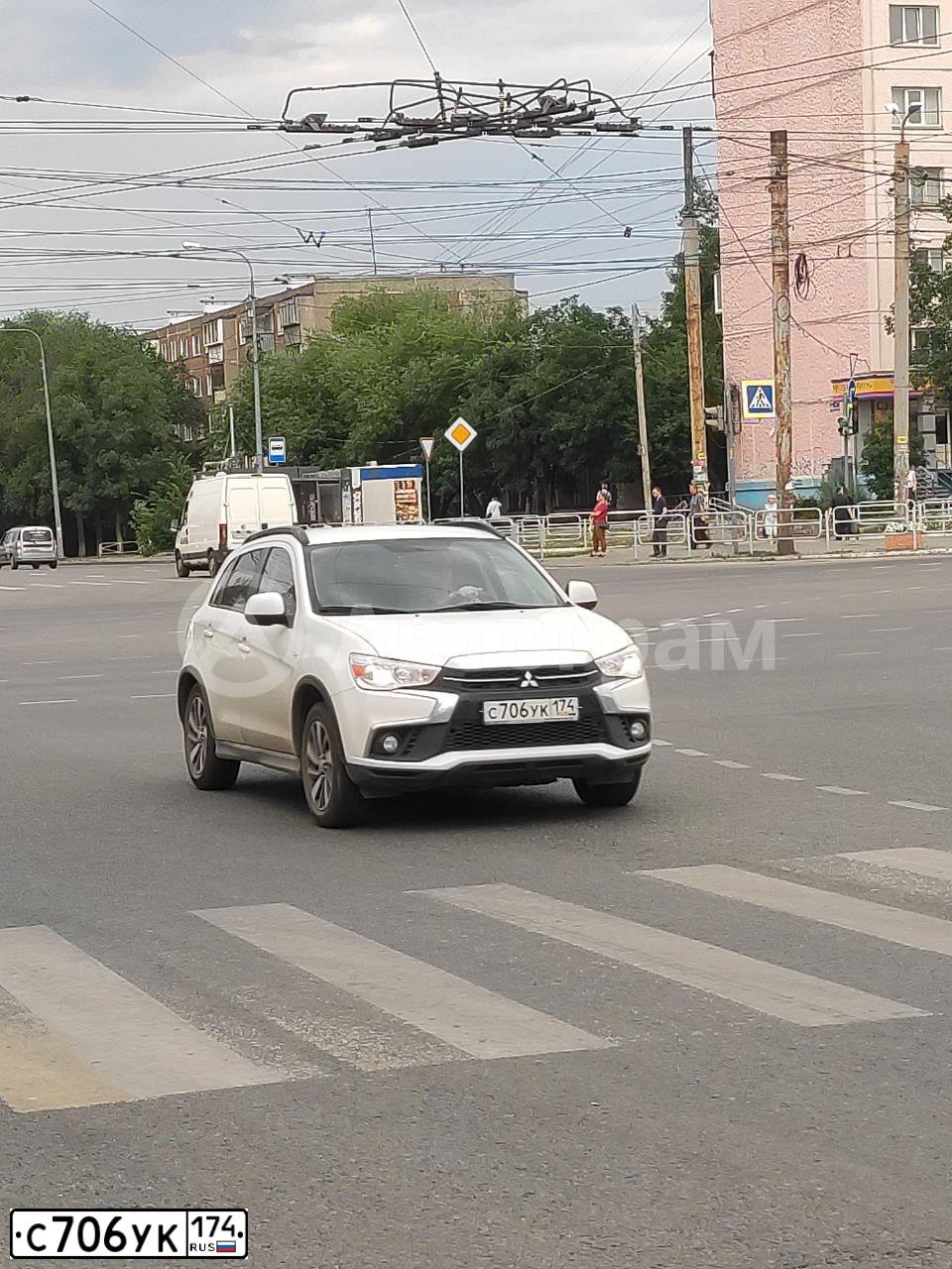 Фото автомобиля MITSUBISHI ASX, 2019 — госномер С706УК174. Цвет: БЕЛЫЙ