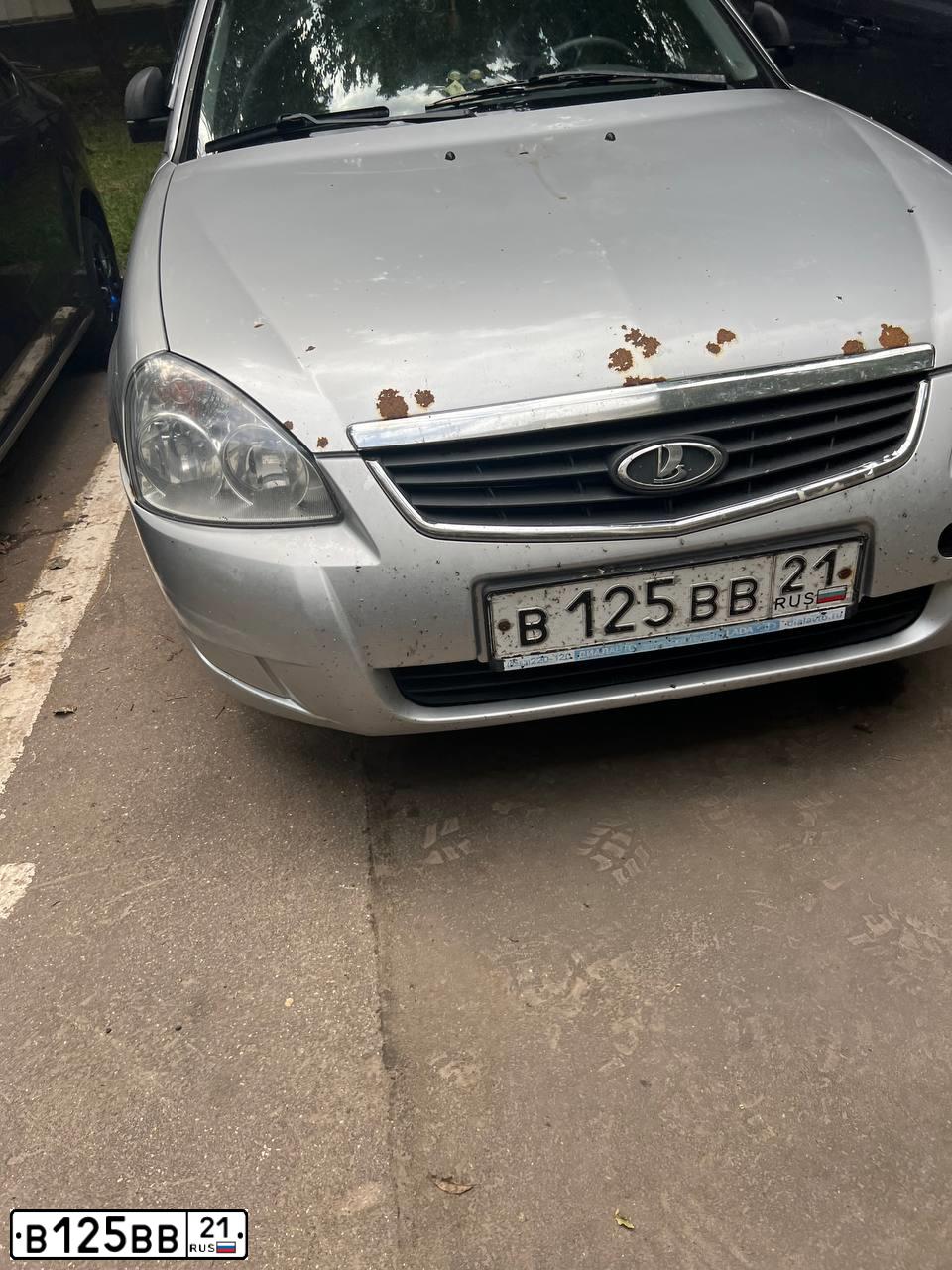 Фото автомобиля TOYOTA PRIUS, 2009 — госномер М209ОО21. Цвет: СЕРЫЙ