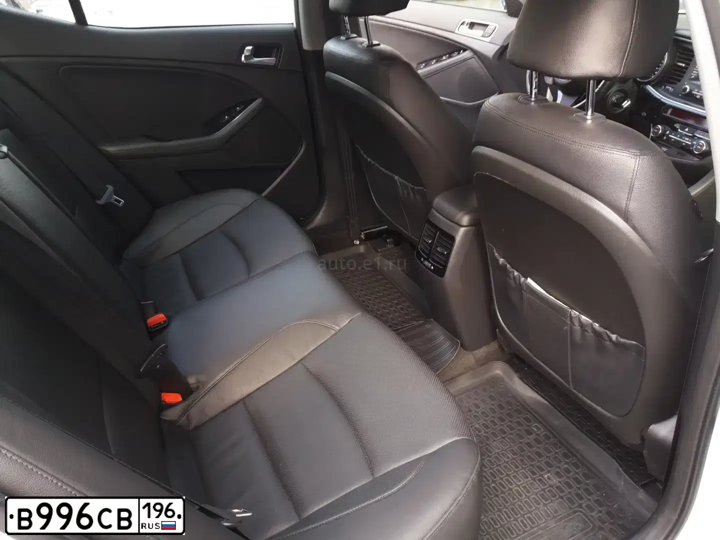 Фото автомобиля TOYOTA LANDCRUISER 200, 2008 — госномер Н335УР159. Цвет: ЧЕРНЫЙ