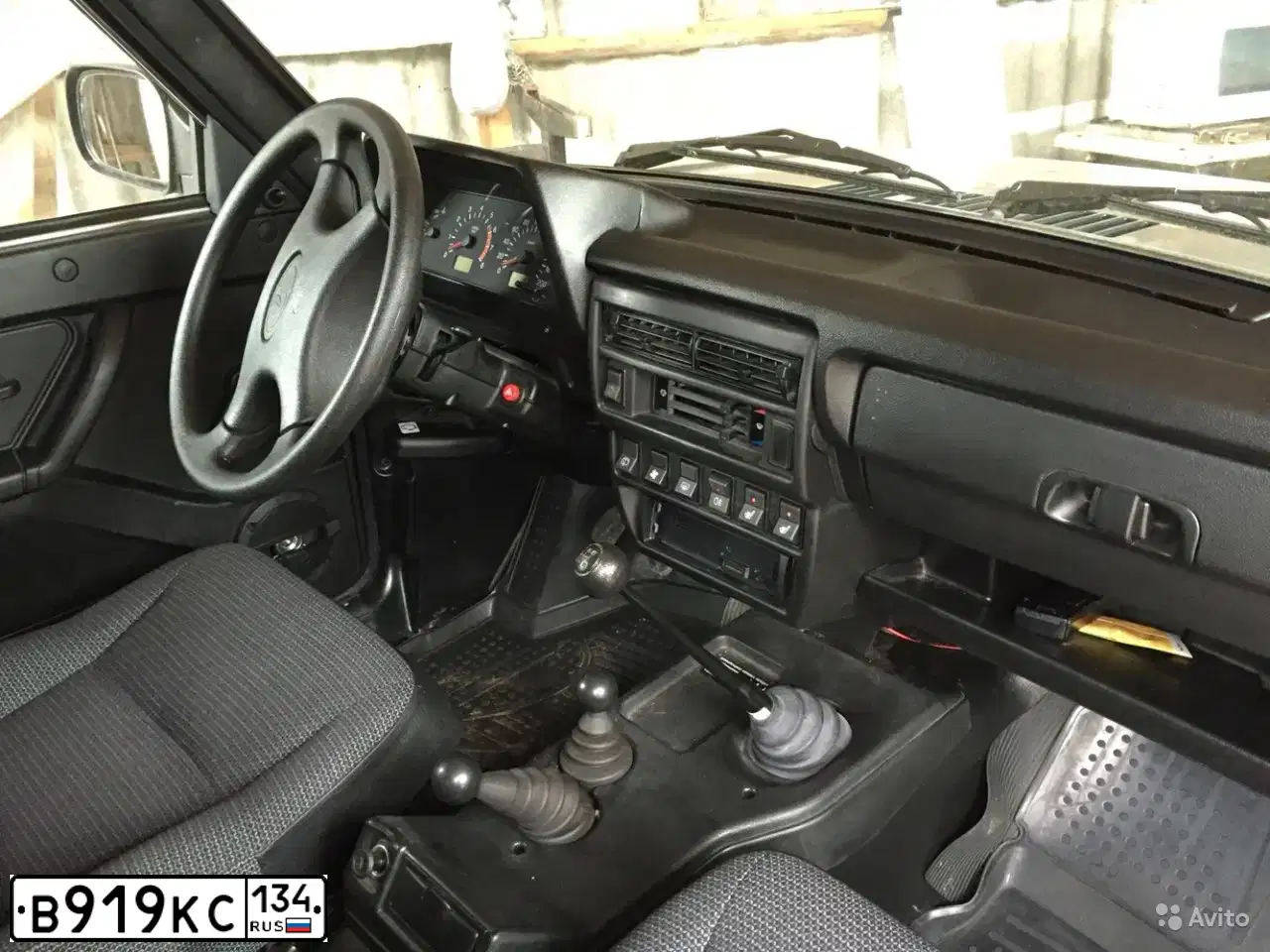 Фото автомобиля LADA 2121 NIVA, 2015 — госномер В919КС134. Цвет: ТЕМНО ЗЕЛЕНЫЙ
