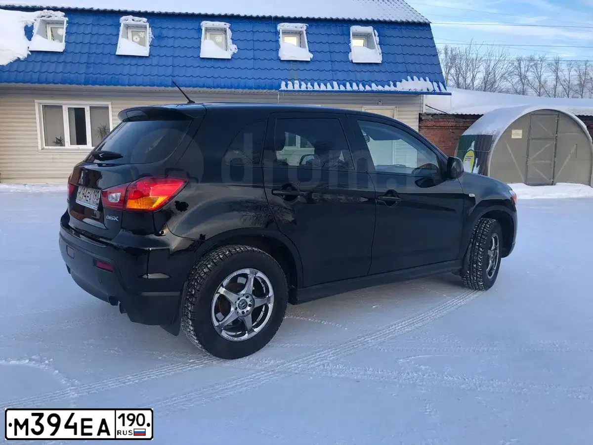 Фото автомобиля LADA KALINA, 2010 — госномер Е106АР250