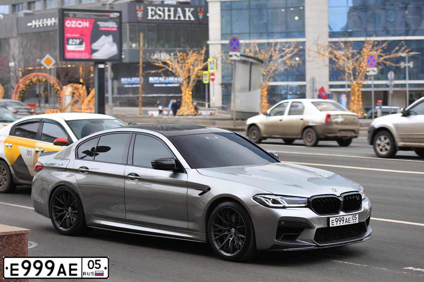 Фото автомобиля BMW M5, 2019 — госномер Е999АЕ05