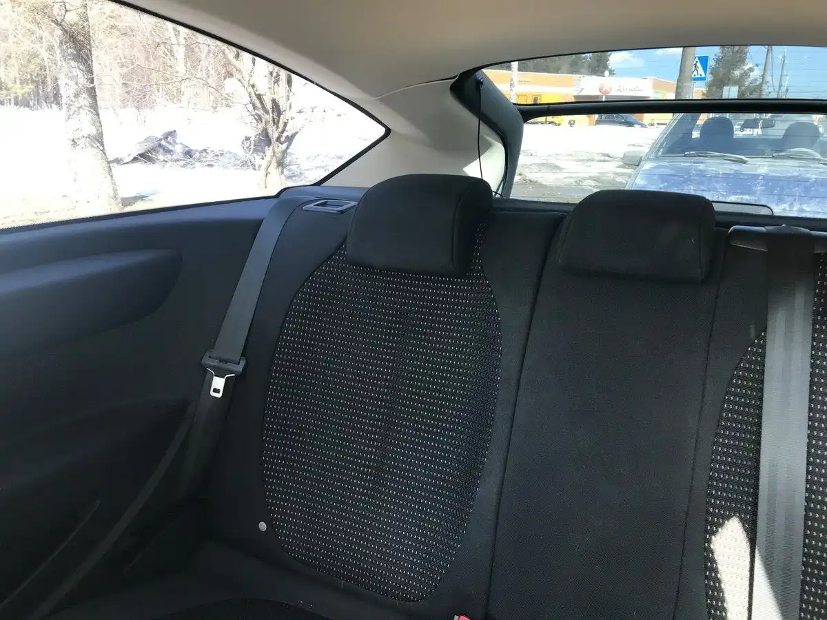 Фото автомобиля CITROEN C4, 2010 — госномер К975МС797. Цвет: СЕРЕБРИСТЫЙ