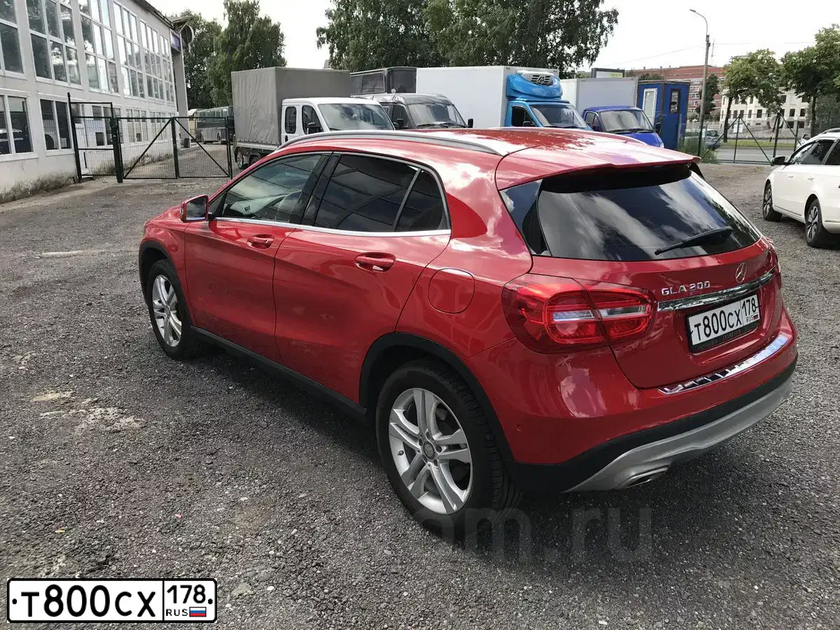 Фото автомобиля MERCEDES GLA-KLASSE, 2016 — госномер В815РК37. Цвет: Красный
