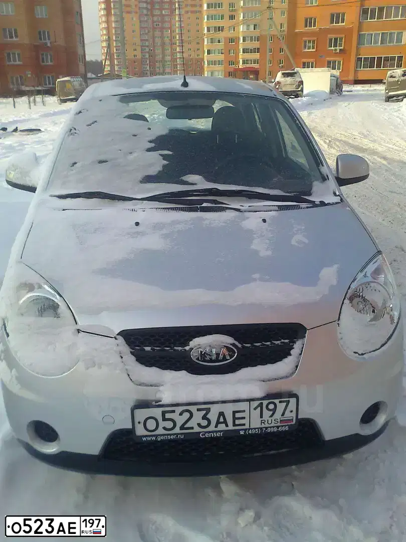 Фото автомобиля KIA PICANTO / MORNING, 2009 — госномер В824СВ147. Цвет: СЕРЕБРИСТЫЙ