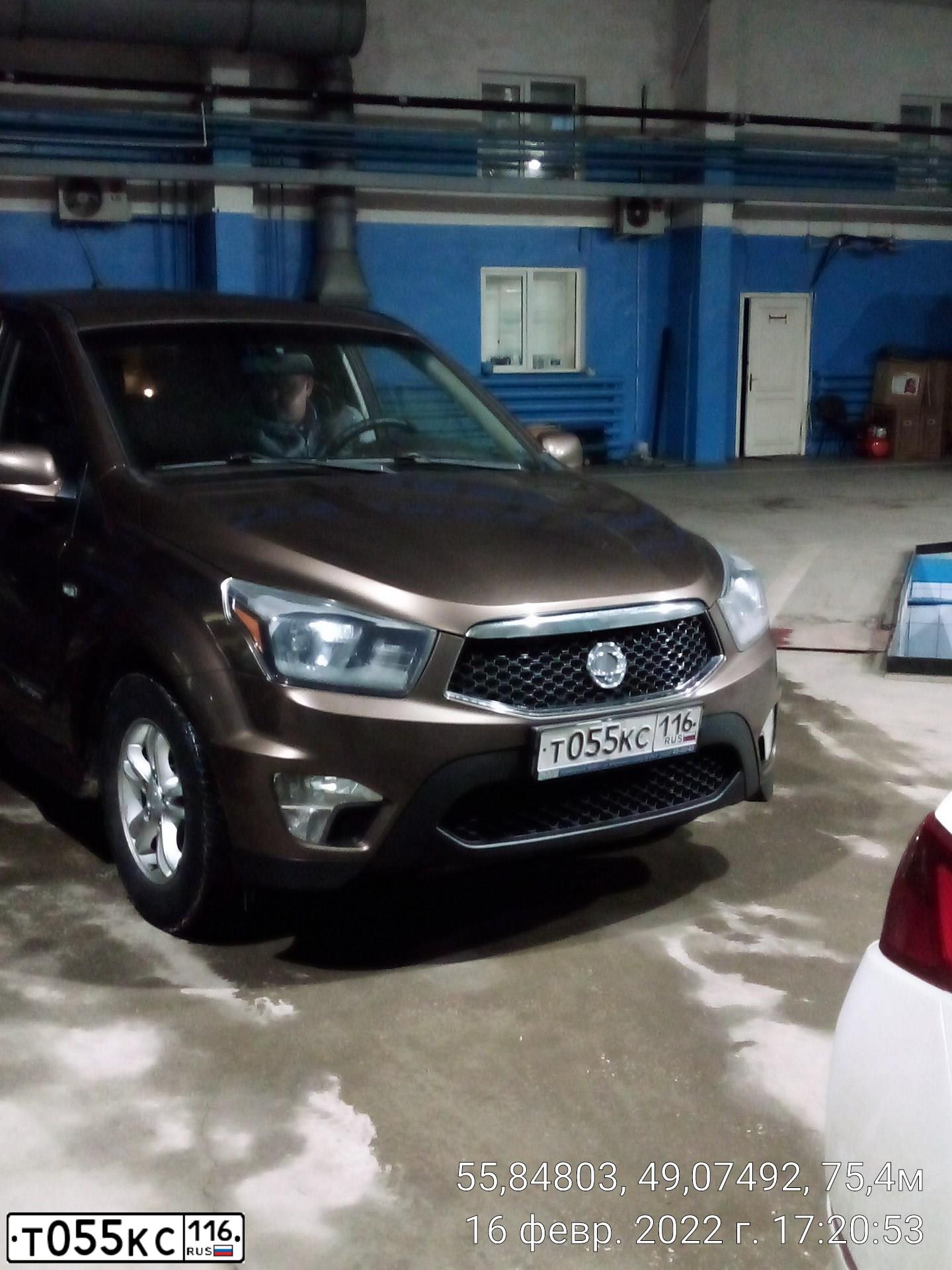 Фото автомобиля SSANGYONG ACTYON SPORTS, 2012 — госномер Т055КС116. Цвет: Коричневый