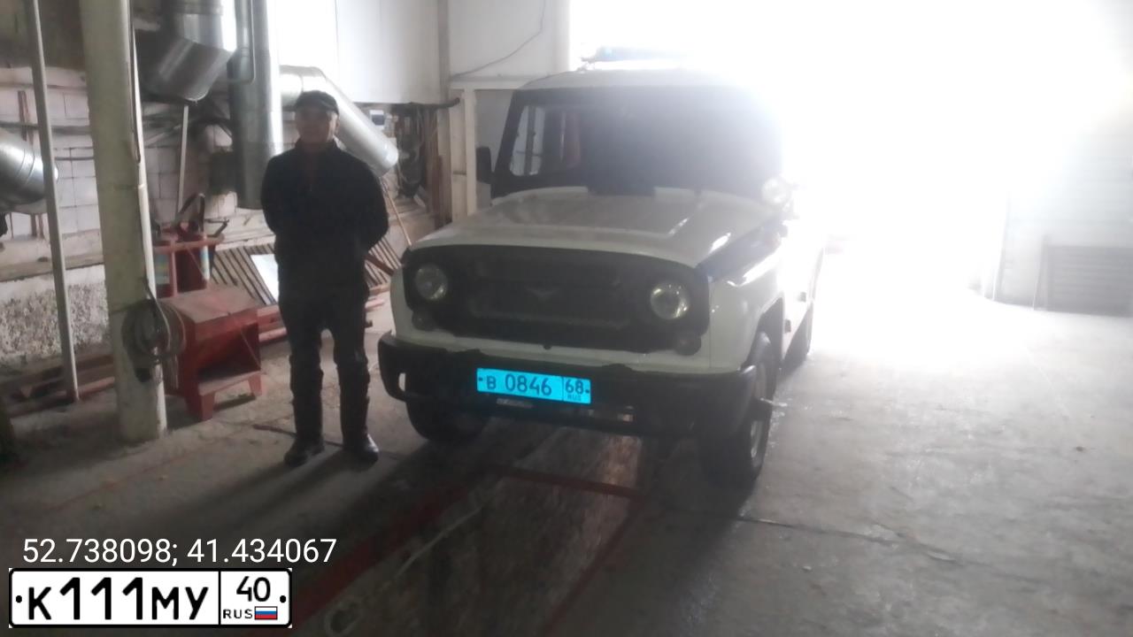 Фото автомобиля (ЗИЛ) 462454 Х89 8 0АD 4027, 2008 — госномер К111МУ40. Цвет: СИНИЙ