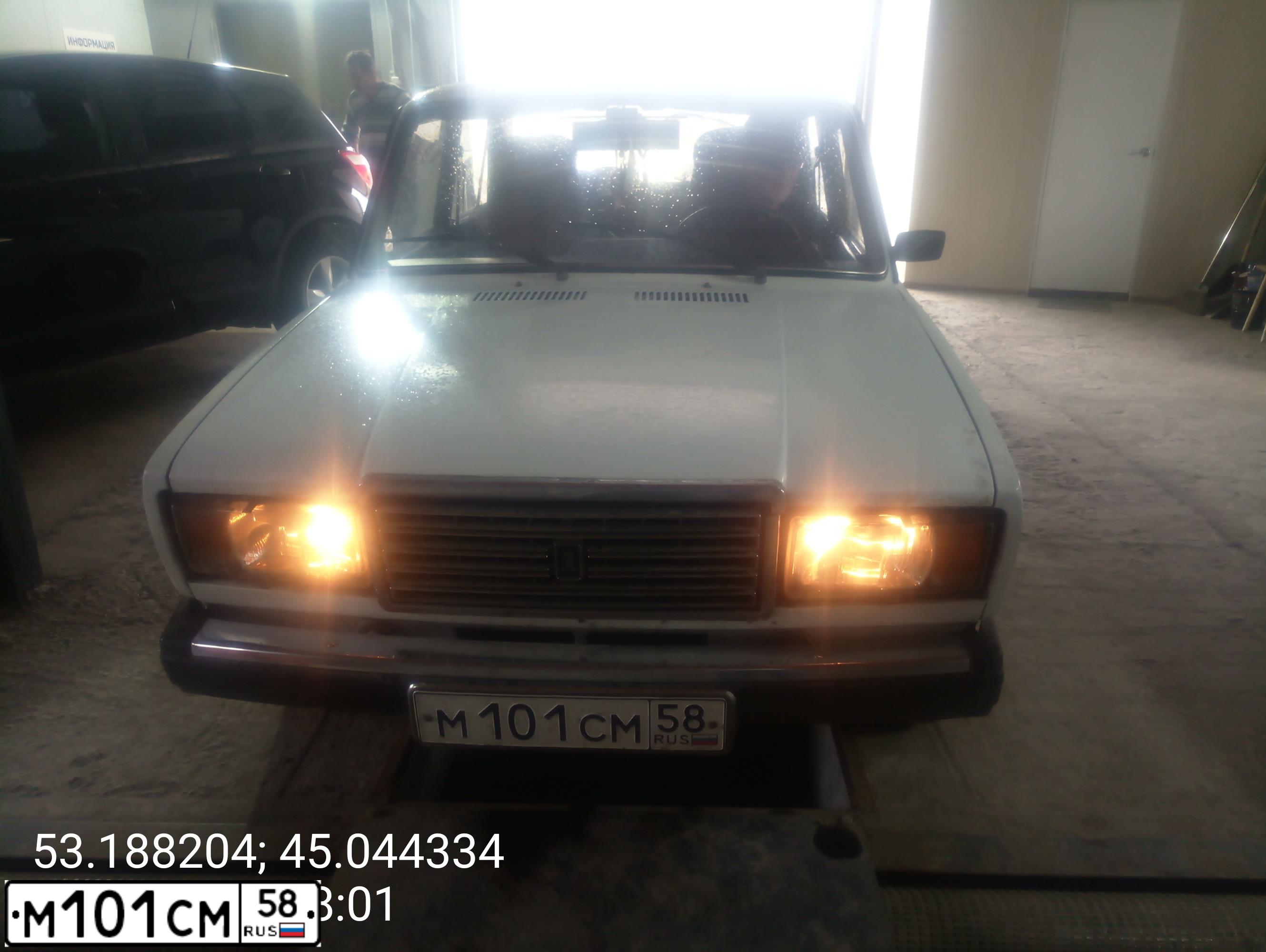 Фото автомобиля LADA 2107, 2002 — госномер М101СМ58