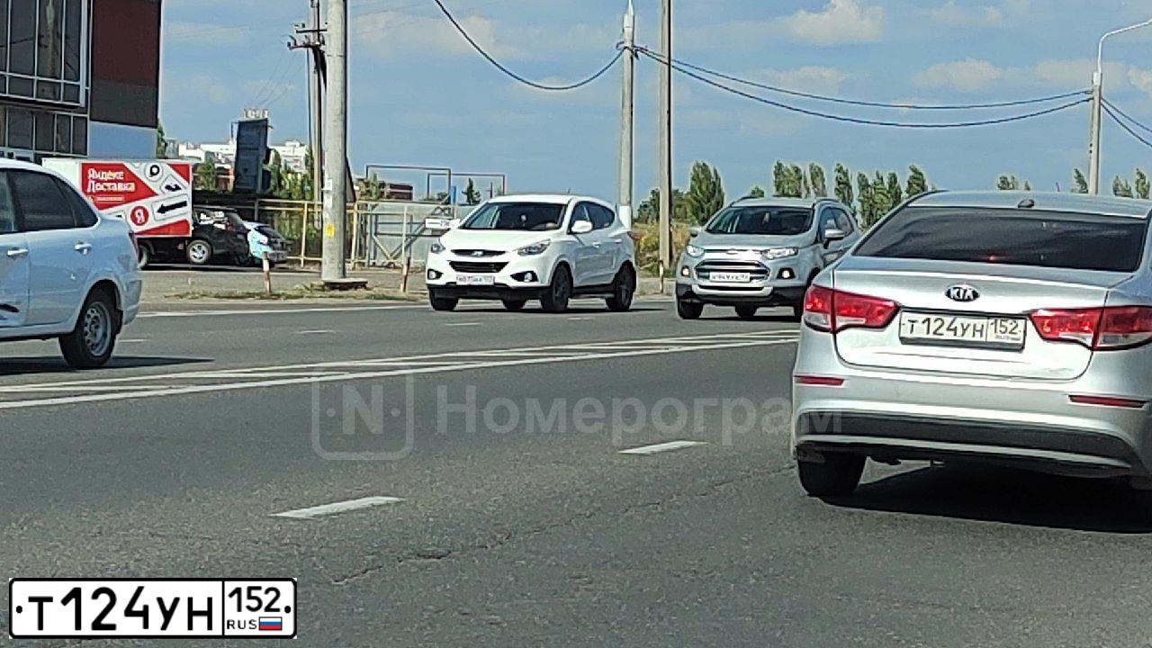 Фото автомобиля KIA RIO, 2017 — госномер Т124УН152. Цвет: СЕРЕБРИСТЫЙ