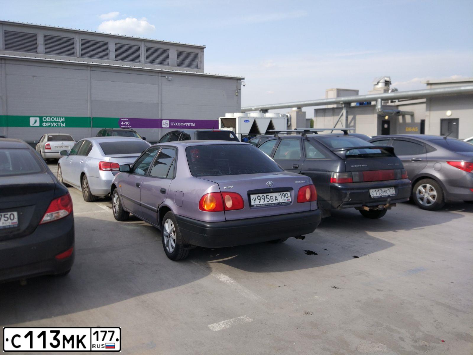 Фото автомобиля LADA 2112, 2006 — госномер С113МК177. Цвет: ЧЕРНЫЙ