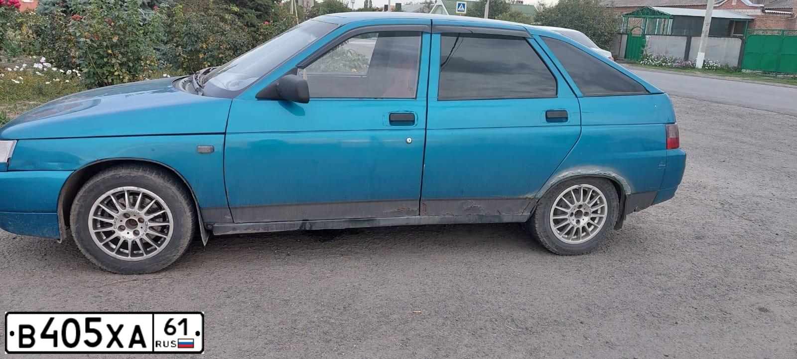 Фото автомобиля VOLKSWAGEN PASSAT, 1992 — госномер В405ХА61. Цвет: СИНЕ-ЗЕЛЕНЫЙ