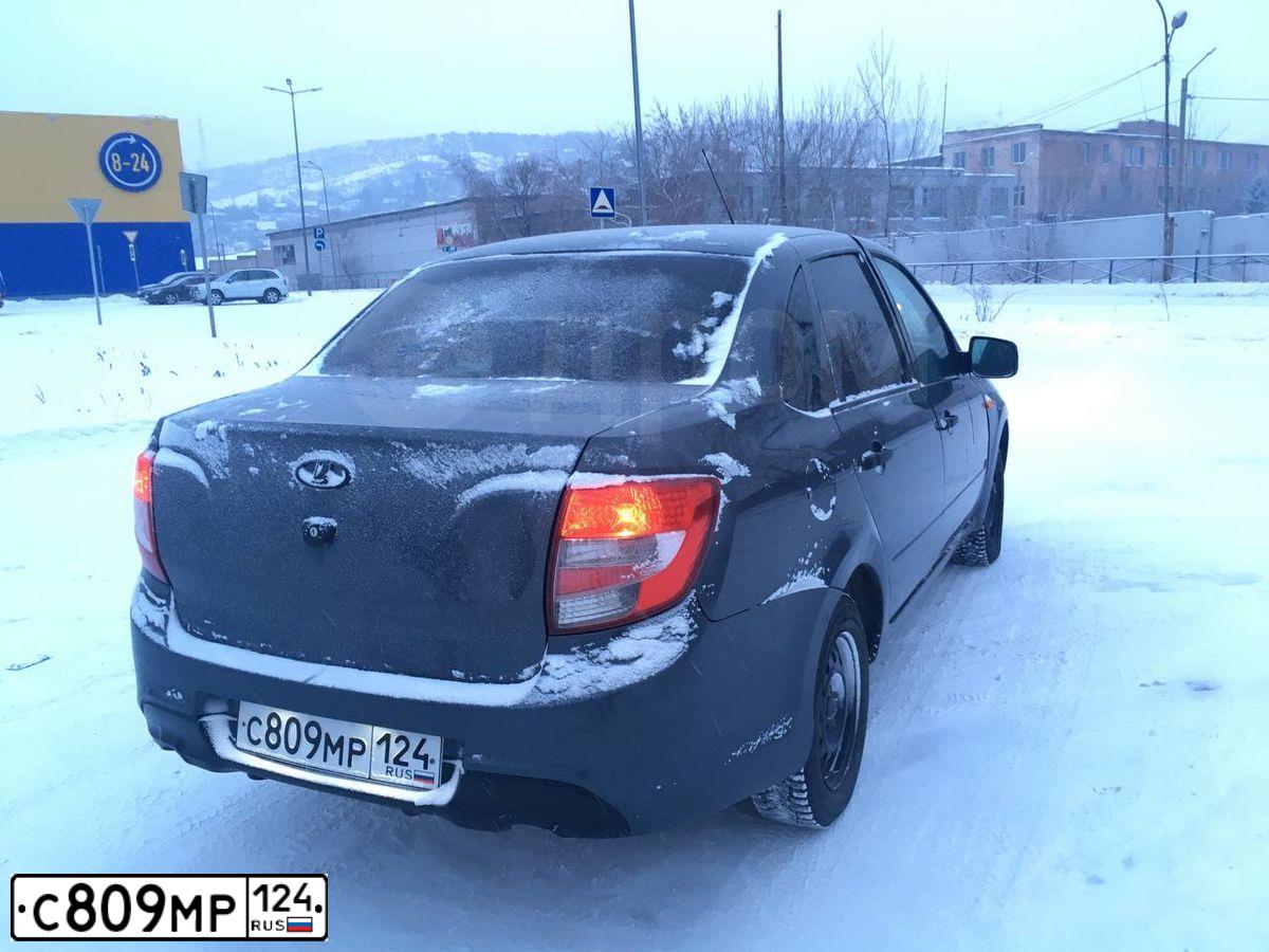Фото автомобиля LADA 2190 GRANTA, 2014 — госномер С809МР124. Цвет: СЕРЫЙ
