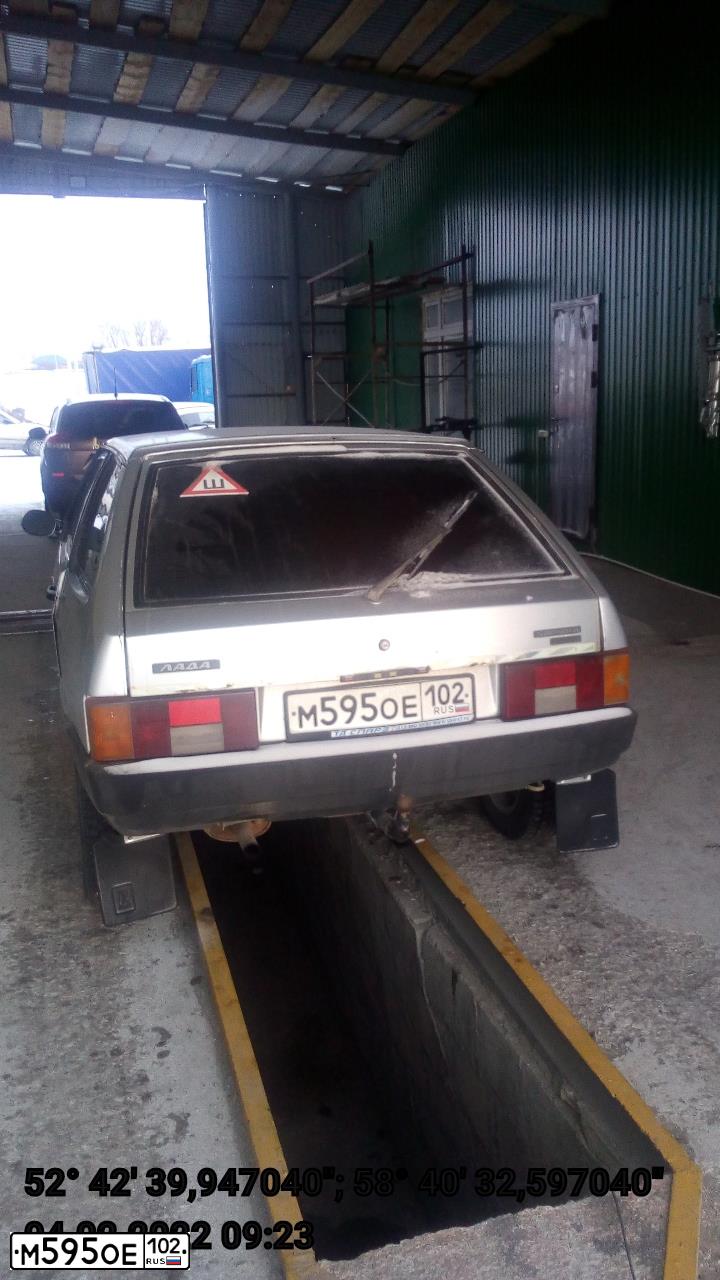 Фото автомобиля LADA 2108 SAMARA, 1997 — госномер М595ОЕ102. Цвет: Серебристый