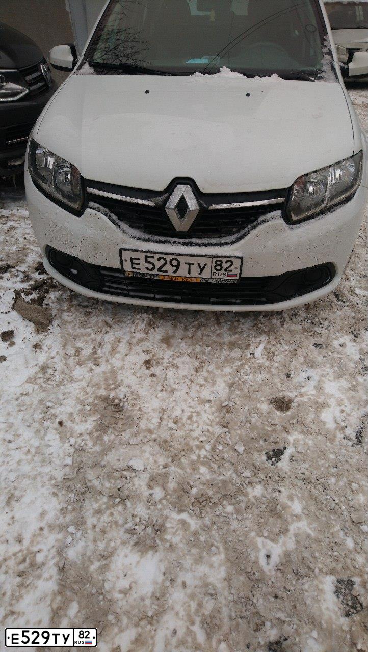 Фото автомобиля RENAULT LOGAN, 2016 — госномер Е529ТУ82. Цвет: БЕЛЫЙ