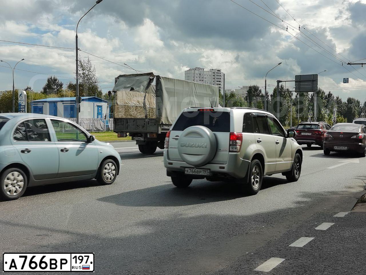 Фото автомобиля SUZUKI /GRAND/ VITARA, 2010 — госномер О922УА69. Цвет: СЕРЕБРИСТЫЙ