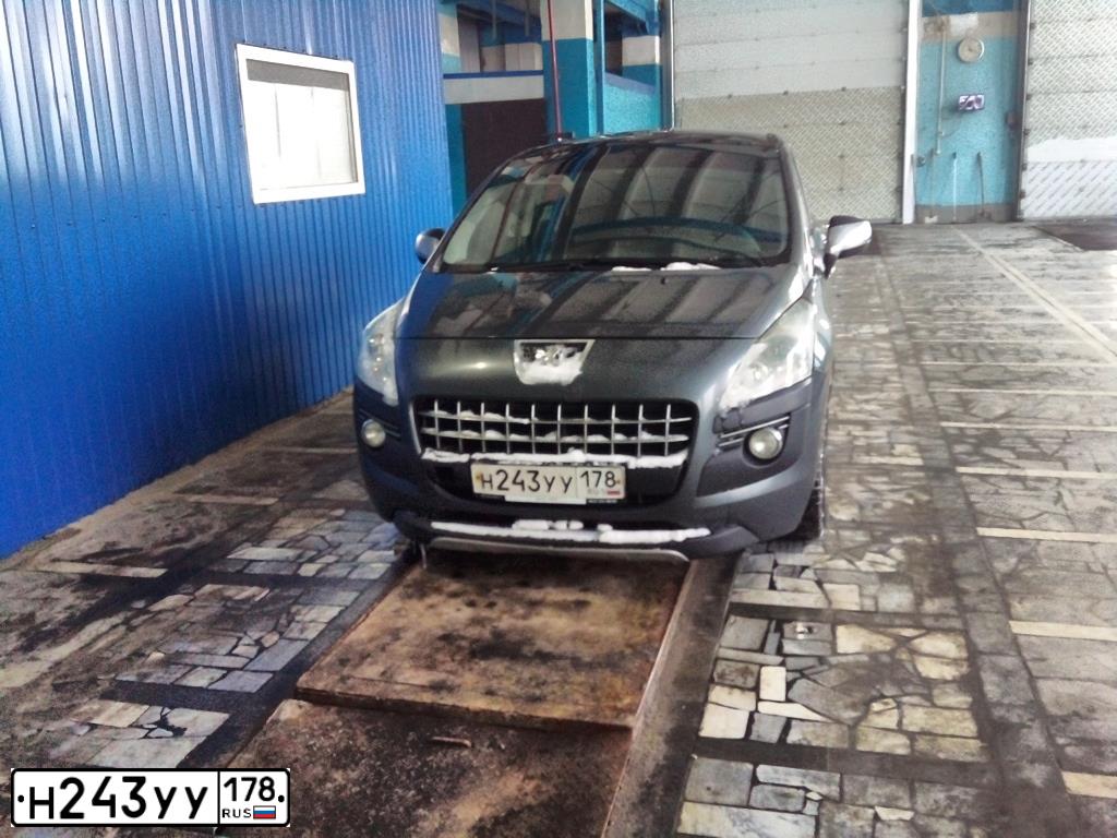 Фото автомобиля PEUGEOT 3008, 2010 — госномер Р669ОЕ68. Цвет: ТЕМНО-СЕРЫЙ