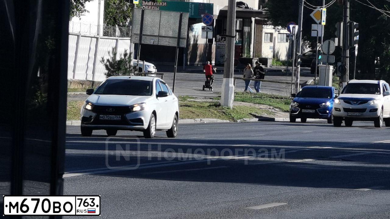 Фото автомобиля KIA CERATO, 2018 — госномер М670ВО763. Цвет: Белый