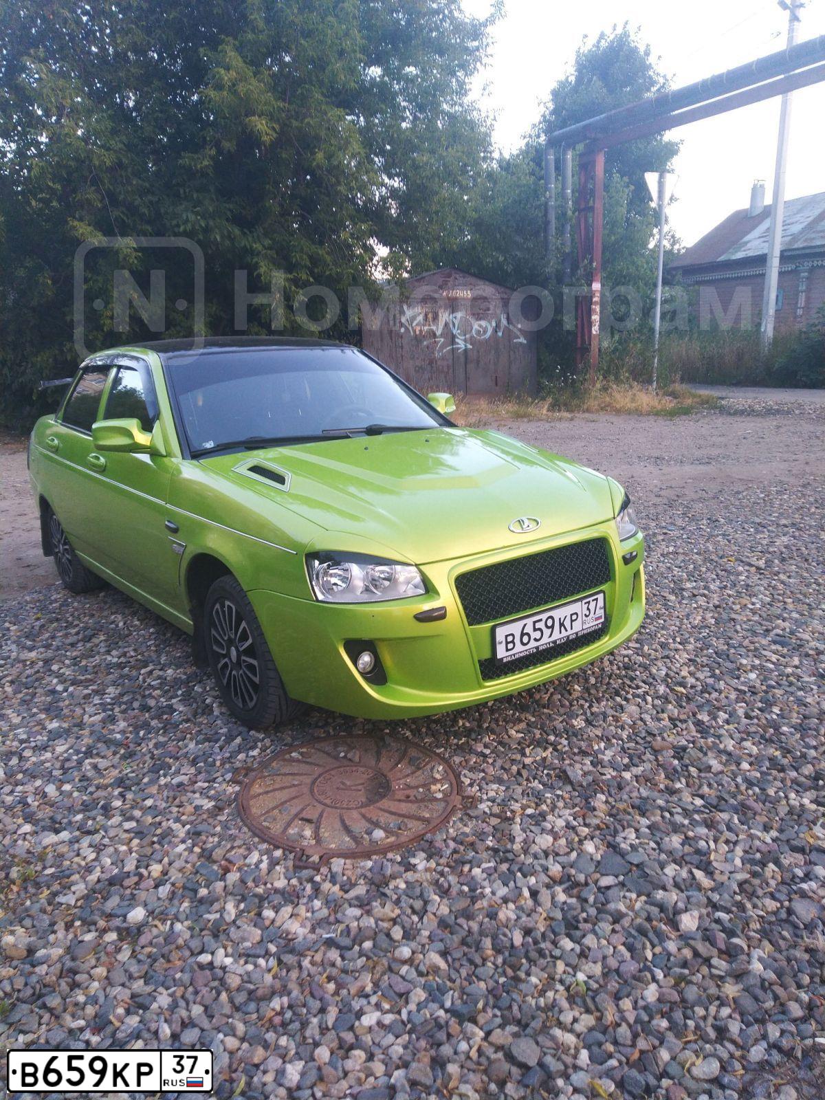 Фото автомобиля LADA 2170 PRIORA, 2008 — госномер М187РС37. Цвет: ЗЕЛЕНЫЙ ЧЕРНЫЙ