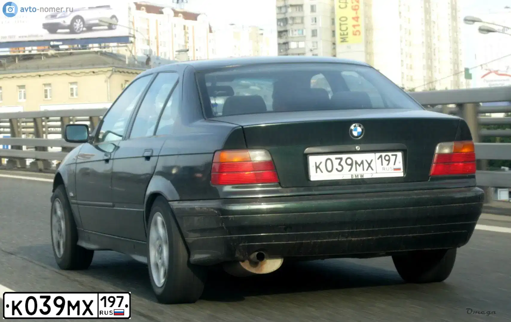 Фото автомобиля BMW 316, 1995 — госномер Н217АЕ777. Цвет: ЗЕЛЕНЫЙ