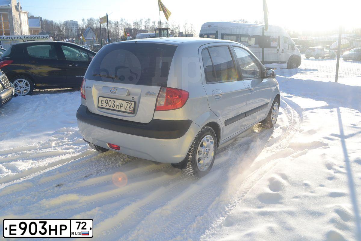 Фото автомобиля HYUNDAI GETZ, 2006 — госномер О771КТ196. Цвет: СЕРЕБРИСТЫЙ