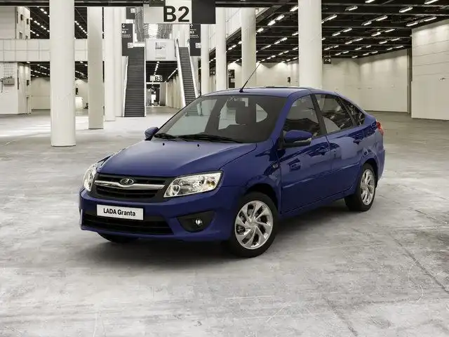 Фото автомобиля LADA 2191 GRANTA, 2015 — госномер М241ВС76. Цвет: БЕЛЫЙ