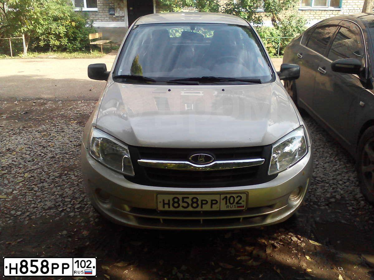 Фото автомобиля LADA 2190 GRANTA, 2012 — госномер Н858РР102. Цвет: БЕЖЕВЫЙ
