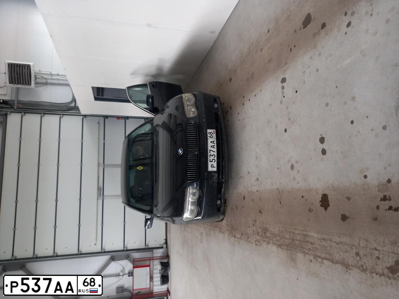 Фото автомобиля BMW SERIE 7, 2002 — госномер Р537АА68. Цвет: ЧЕРНЫЙ