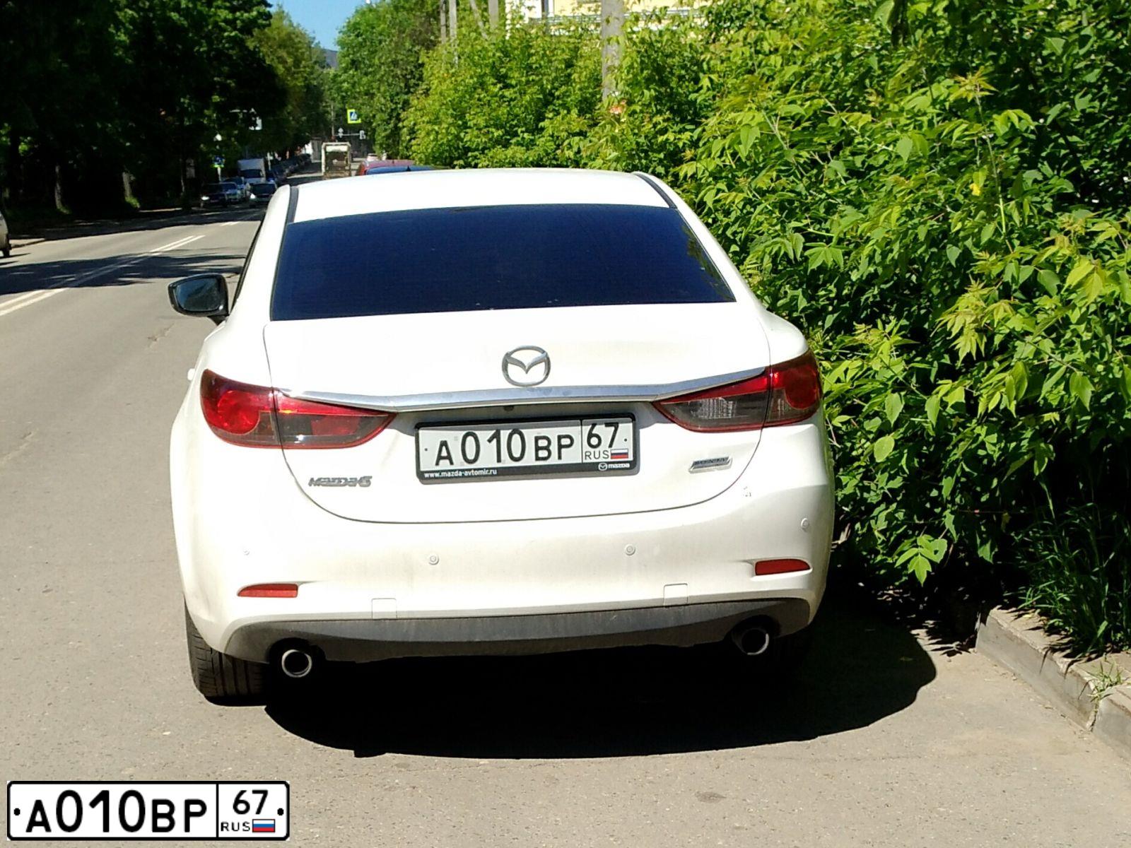 Фото автомобиля MAZDA 6, 2017 — госномер А010ВР67. Цвет: БЕЛЫЙ ПЕРЛАМУТР