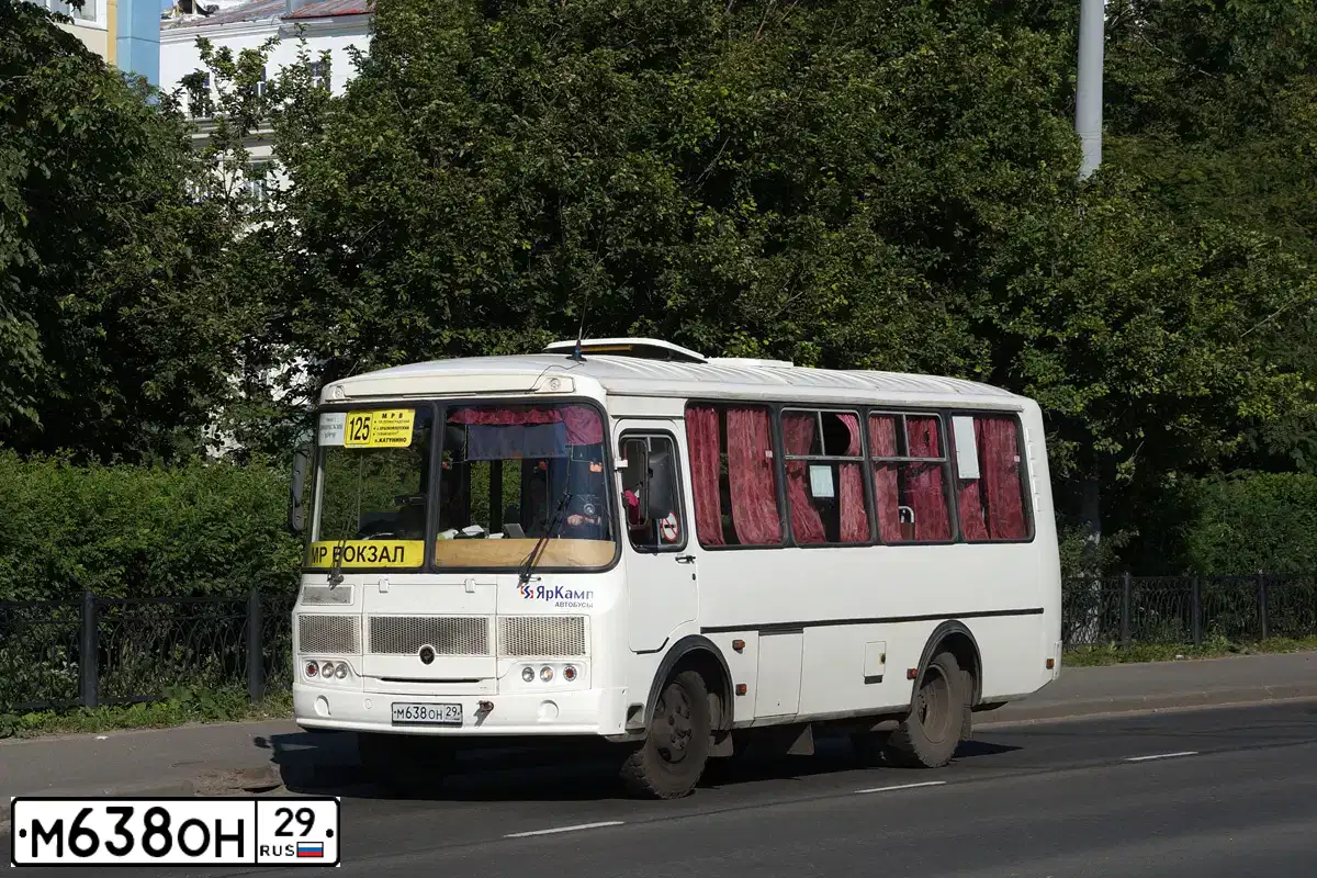 Фото автомобиля ПАЗ 3205, 2018 — госномер Е224ТО193. Цвет: Белый